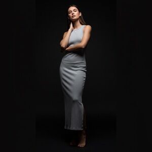 Elegant Sleeveless Gray Maxi Dress